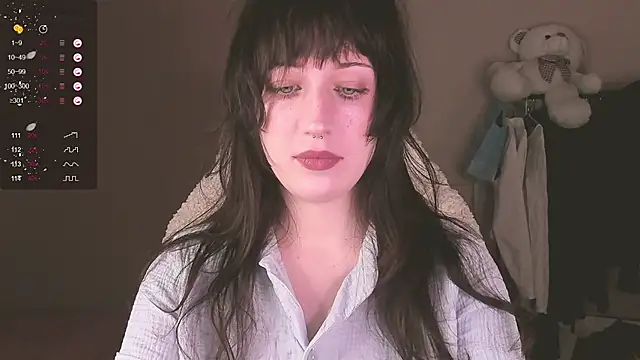 MePretty online show from 11/25/25, 02:50