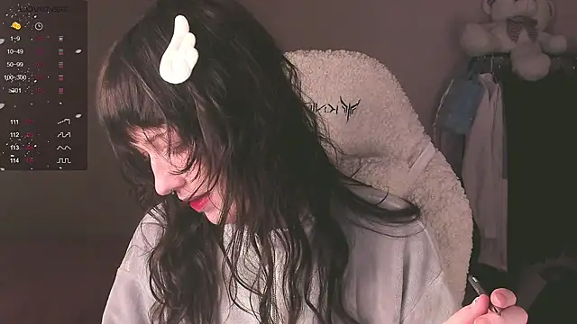 MePretty online show from 11/29/25, 01:00