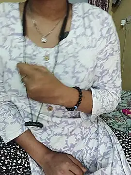 Kavya Baby online show from 02/22/26, 06:53