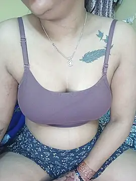 Kavya Baby online show from 02/17/26, 06:00