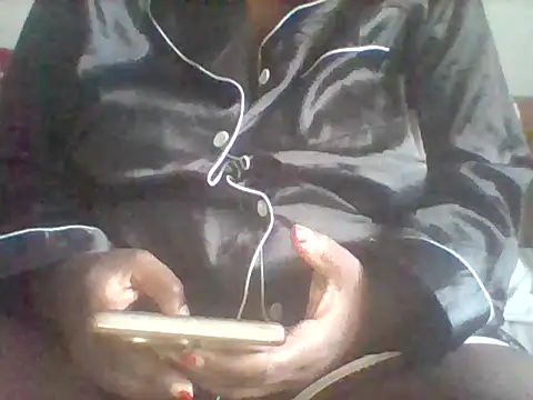 livhuwanie online show from 12/21/25, 09:11