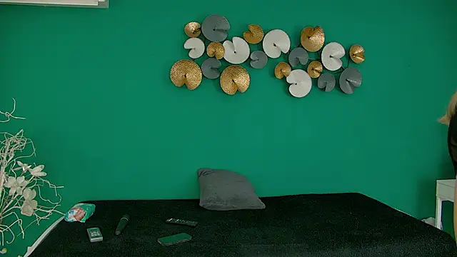 RoxanneJoy online show from 04/08/26, 04:14