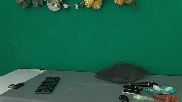 RoxanneJoy online show from 06/01/26, 04:13