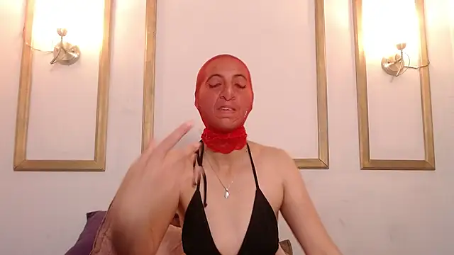 Snapshot of AlessiaRinaldi_ chatting on 11/29/25, 09:37 AlessiaRinaldi online show from 11/29/25, 09:37