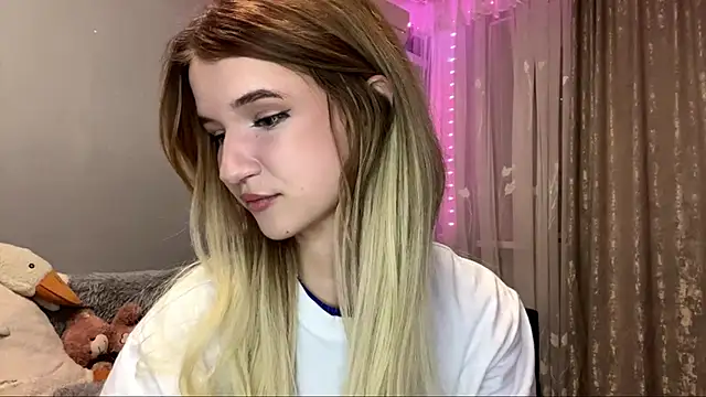 VikkiWittel online show from 11/29/25, 06:41