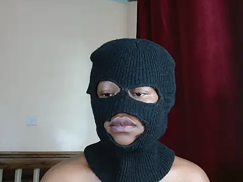 Naughtyfreak   online show from 11/29/25, 02:17