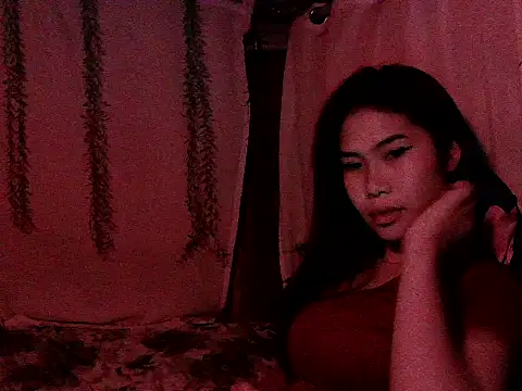 Allysonxx05 online show from 12/01/25, 01:23