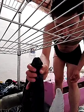 Snapshot of Cuchurus1216 chatting on 02/27/26, 11:48 Cuchurus1216 online show from 02/27/26, 11:48