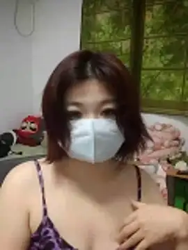 miniiceyya online show from 04/04/26, 12:34