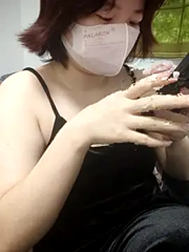 miniiceyya online show from 03/12/26, 04:00