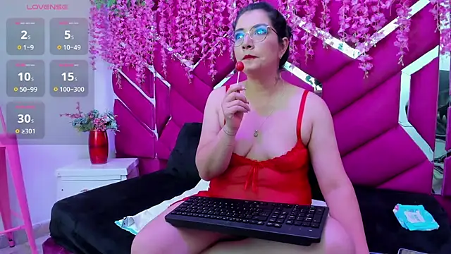 Alexa Sanz online show from 04/09/26, 07:53