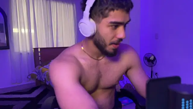 Franco banderas online show from 03/03/26, 02:13