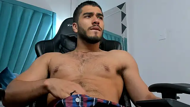 Franco banderas online show from 02/07/26, 03:14