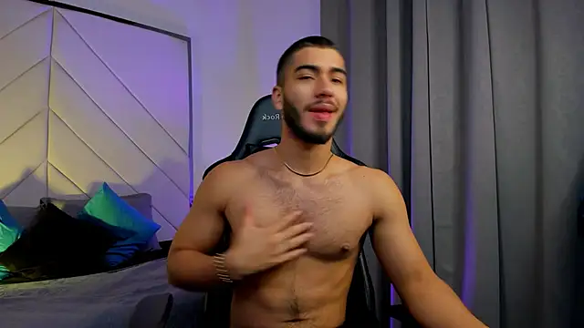 Franco banderas online show from 01/17/26, 01:04