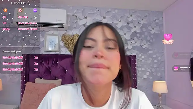 Snapshot of babywildlola chatting on 12/16/25, 03:55 babywildlola online show from 12/16/25, 03:55