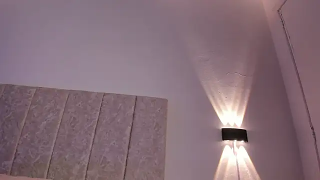 Scarlett Lee1 online show from 04/13/26, 08:02