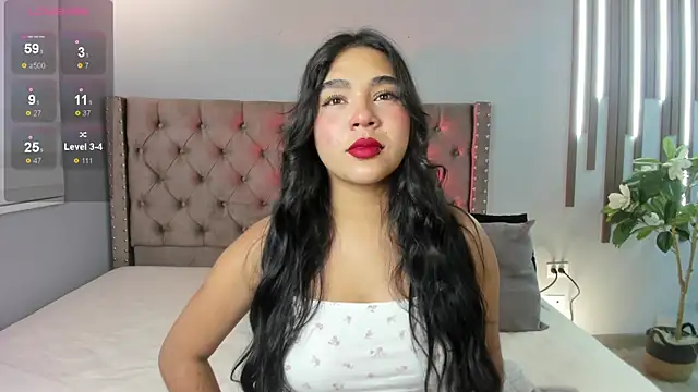 Mylarossi online show from 12/04/25, 12:26