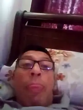 JRAdams23 online show from 12/13/25, 08:37