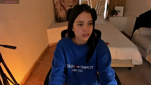 Cherrybombs  online show from 04/07/26, 02:24