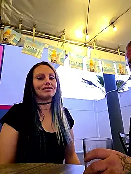 Snapshot of caners66 chatting on 12/19/25, 12:58 caners66 online show from 12/19/25, 12:58