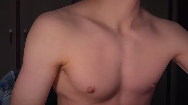 PaulHZ69 online show from 12/01/25, 08:53