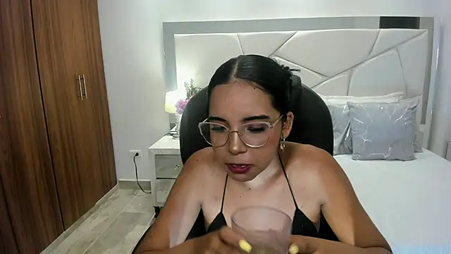 alana martiins online show from 06/26/26, 11:43