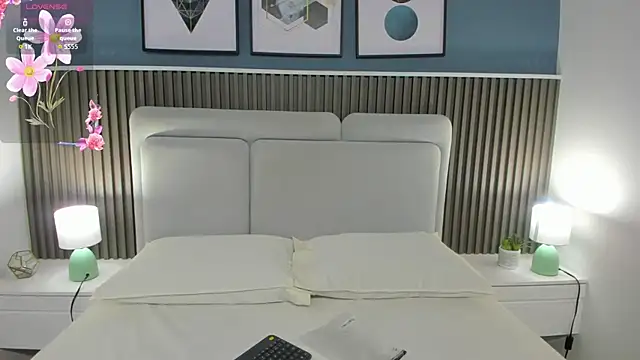 Miia cute18 online show from 04/16/26, 11:22