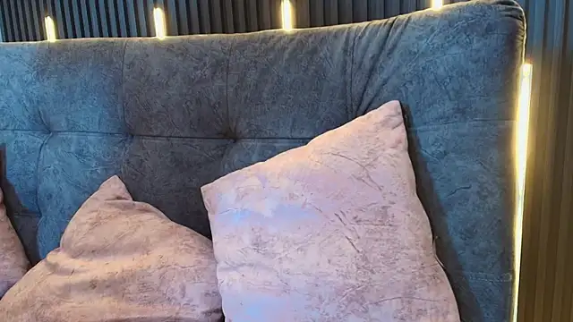 brunette candyy  online show from 03/09/26, 01:14