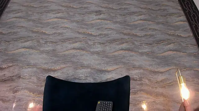 Snapshot of Mia_Luxor chatting on 05/08/26, 11:47 Mia Luxor online show from 05/08/26, 11:47