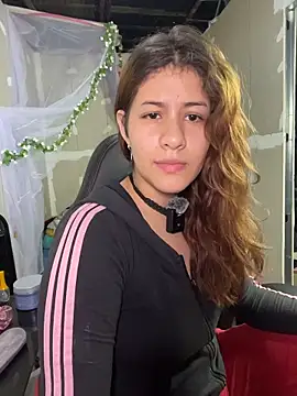 dakota021 online show from 04/09/26, 12:12