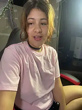 dakota021 online show from 05/07/26, 11:52