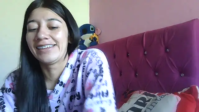 TaylorLove- online show from 12/15/25, 12:55