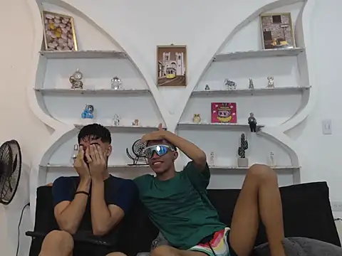 BIG COCKS online show from 12/04/25, 01:15