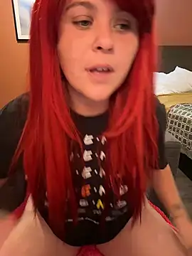 Snapshot of WattledFourth chatting on 12/17/25, 02:44 WattledFourth online show from 12/17/25, 02:44