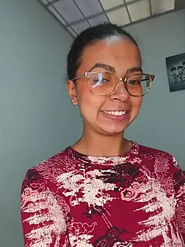   VioletaHeaven   online show from 03/18/26, 08:53