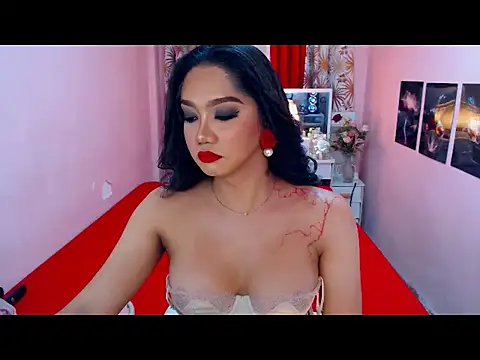 UrScreenGoddess online show from 05/17/26, 06:35