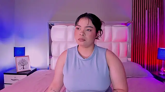 xCharlotte 20 online show from 02/18/26, 08:05