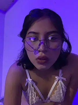 Arely-L1 online show from 03/05/26, 05:37