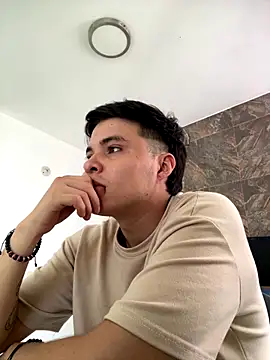 Snapshot of morningstar9814 chatting on 01/05/26, 07:50 morningstar9814 online show from 01/05/26, 07:50