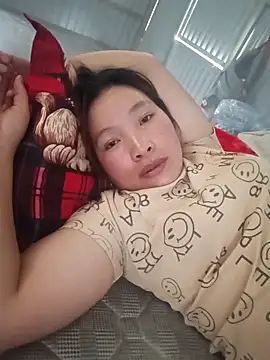 Evelyn-n online show from 03/13/26, 07:02