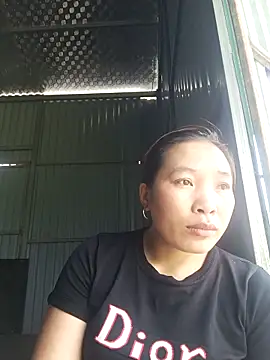 Evelyn-n online show from 04/03/26, 06:31