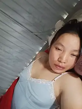 Evelyn-n online show from 05/09/26, 05:33