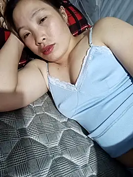 Evelyn-n online show from 02/16/26, 01:43