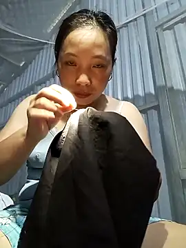 Evelyn-n online show from 02/18/26, 01:58