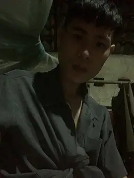 Snapshot of anh-soi123 chatting on 03/15/26, 12:01 anh-soi123 online show from 03/15/26, 12:01