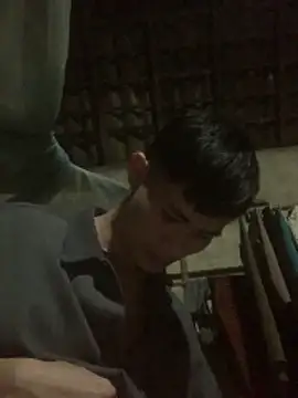 Snapshot of anh-soi123 chatting on 03/16/26, 04:21 anh-soi123 online show from 03/16/26, 04:21