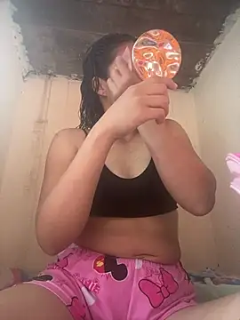 Isabella Evanss online show from 02/05/26, 07:21