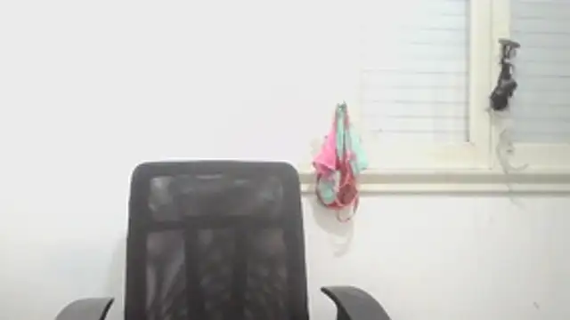 Snapshot of Darkytah chatting on 01/19/26, 01:48 Darkytah online show from 01/19/26, 01:48