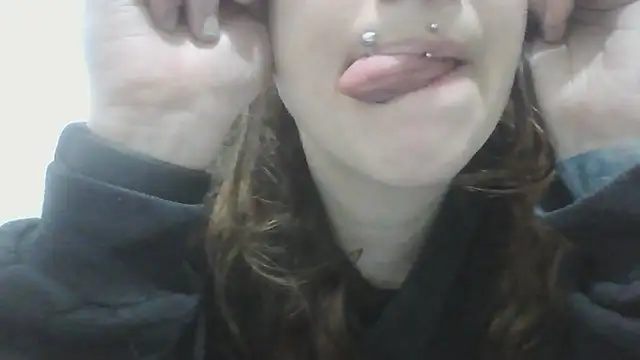 Darkytah online show from 12/19/25, 04:38