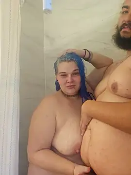 Snapshot of Ally-katt chatting on 12/01/25, 01:01 Ally-katt online show from 12/01/25, 01:01